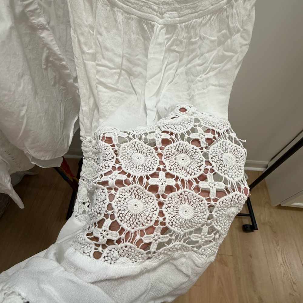 Beautiful Bohemian White Strapless Crochet Lace Design Beach Dress - Picture 7 of 16
